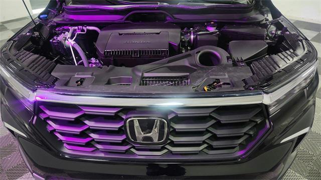 Photo of 2023 Crystal Black Pearl Honda Pilot