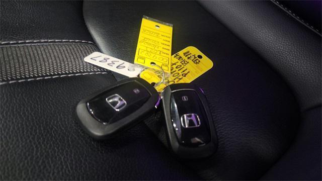 Photo of 2023 Crystal Black Pearl Honda Pilot