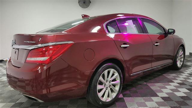 Photo of 2015 Deep Garnet Metallic Buick LaCrosse