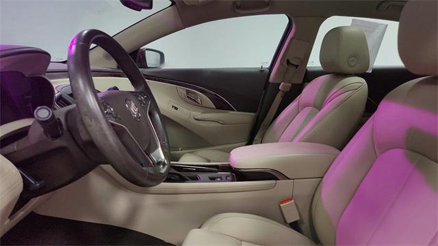Photo of 2015 Deep Garnet Metallic Buick LaCrosse