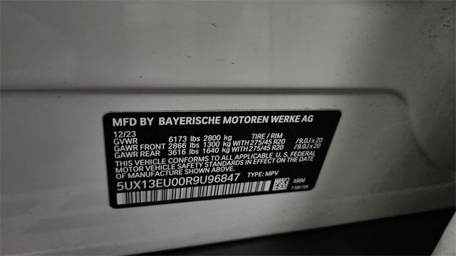 Photo of 2024 White BMW X5