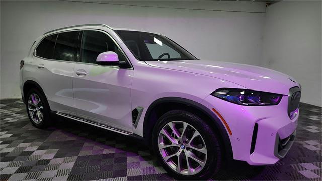 Photo of 2024 White BMW X5
