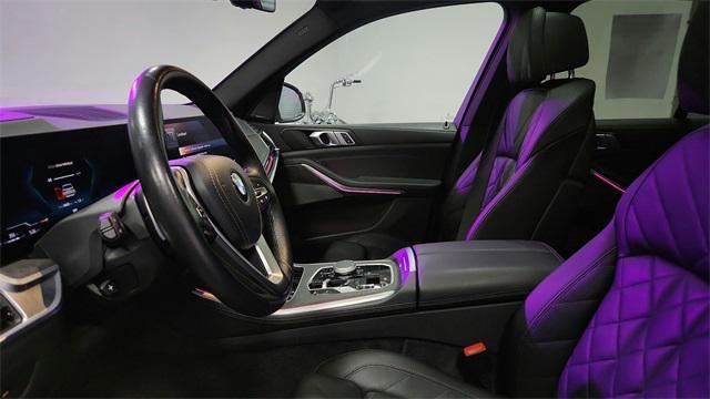 Photo of 2024 White BMW X5