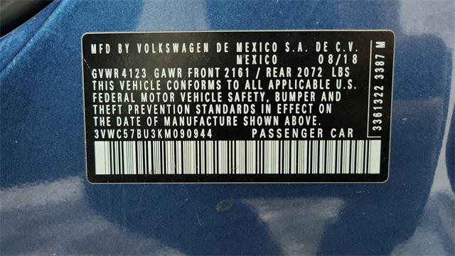 Photo of 2019 Blue Silk Metallic Volkswagen Jetta