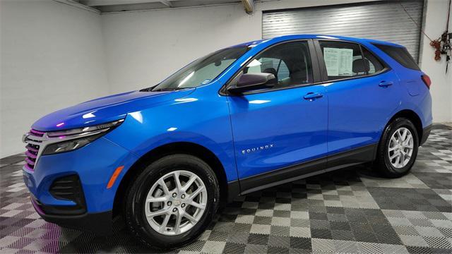Photo of 2024 Riptide Blue Metallic Chevrolet Equinox