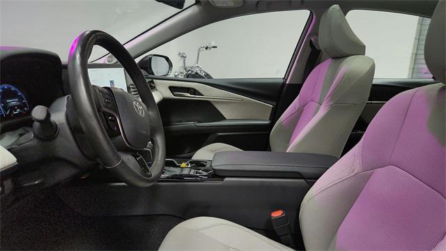 Photo of 2025 Midnight Black Metallic Toyota Camry
