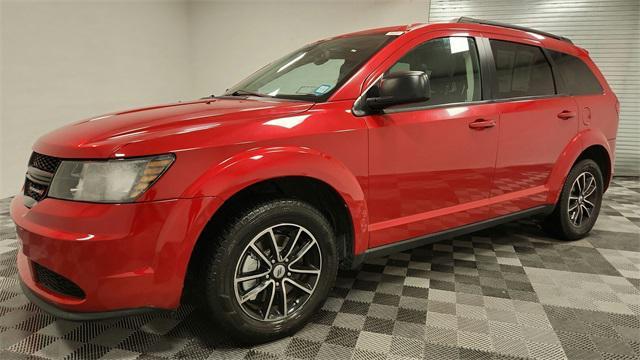 Photo of 2018 Redline 2 Coat Pearl Dodge Journey