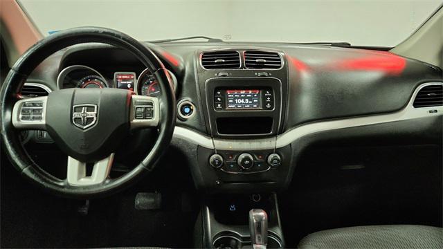 Photo of 2018 Redline 2 Coat Pearl Dodge Journey