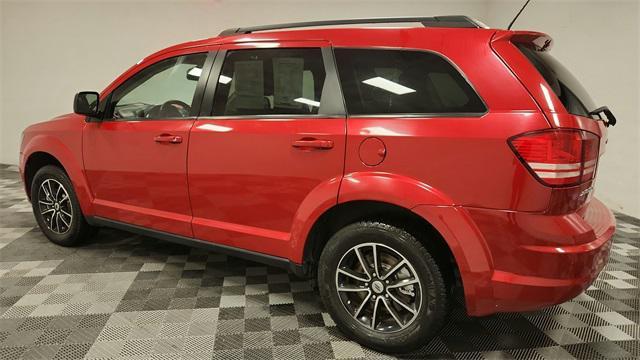 Photo of 2018 Redline 2 Coat Pearl Dodge Journey