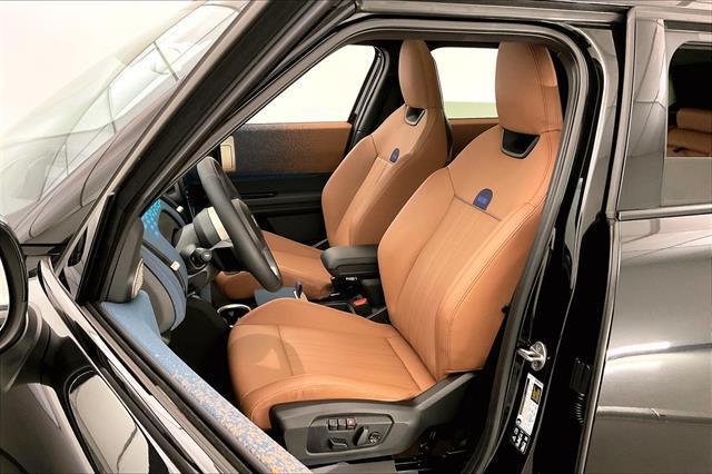 Photo of 2025 Midnight Black II Metallic MINI Countryman