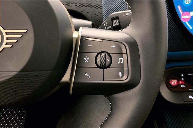 Photo of 2025 Midnight Black II Metallic MINI Countryman