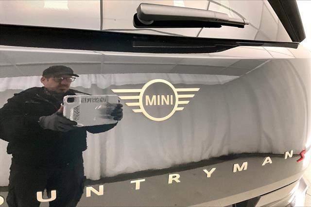 Photo of 2025 Midnight Black II Metallic MINI Countryman