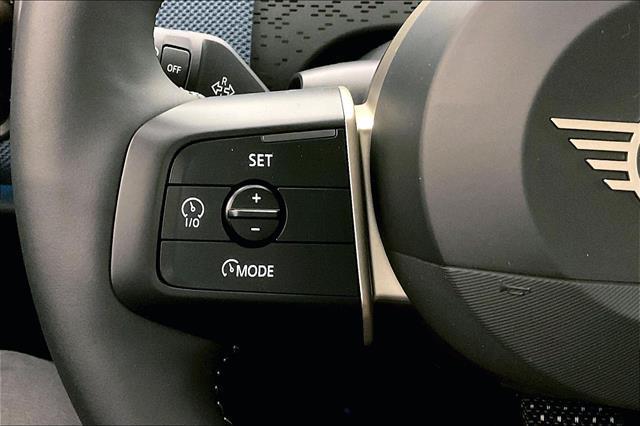 Photo of 2025 Midnight Black II Metallic MINI Countryman