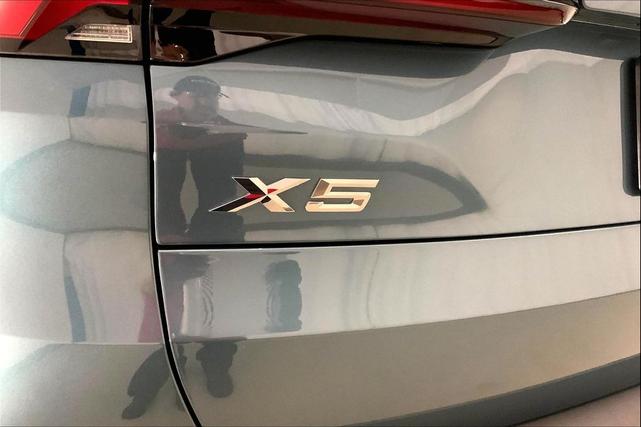 Photo of 2025 Blue Ridge Mountain Metallic BMW X5