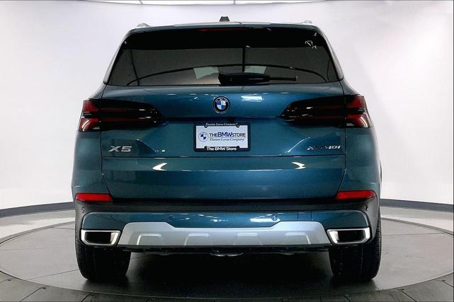 Photo of 2025 Blue Ridge Mountain Metallic BMW X5