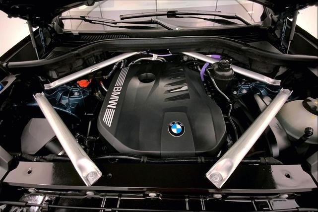 Photo of 2025 Blue Ridge Mountain Metallic BMW X5