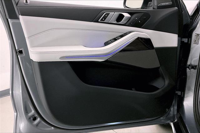 Photo of 2025 Skyscraper Grey Metallic BMW X5