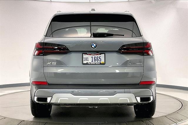 Photo of 2025 Skyscraper Grey Metallic BMW X5