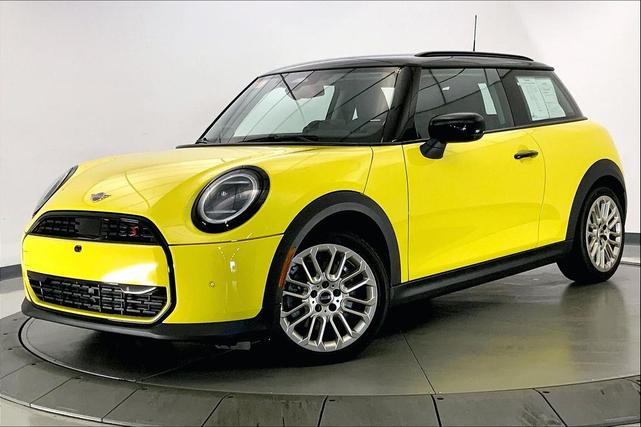 Photo of 2025 Sunny Side Yellow MINI Hardtop