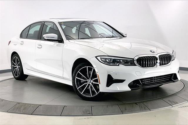 2022 BMW 330