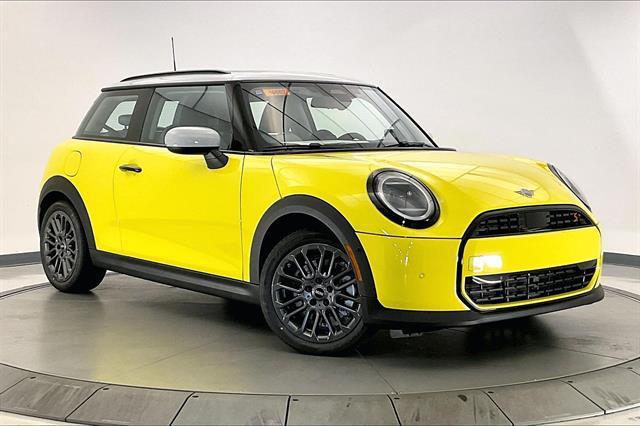 2025 MINI Hardtop