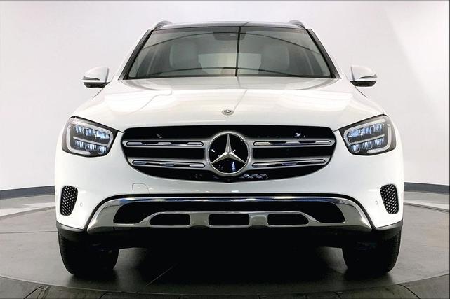 Photo of 2021 Polar White Mercedes-Benz GLC 300