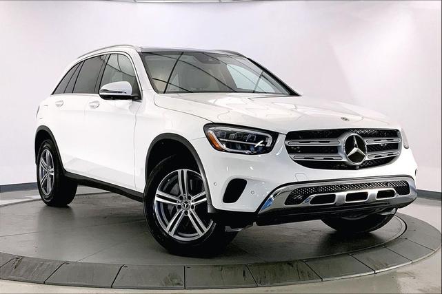Photo of 2021 Polar White Mercedes-Benz GLC 300