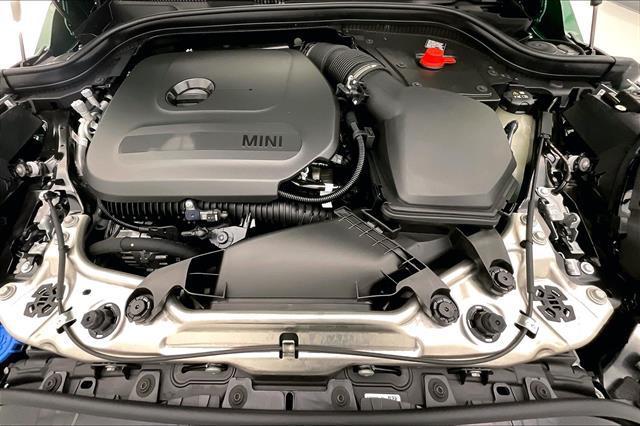 Photo of 2025 British Racing Green IV Metallic MINI Hardtop