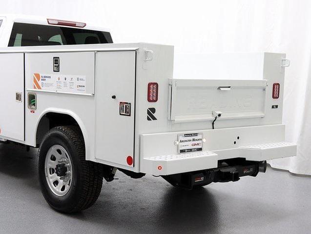 Photo of 2024 Summit White GMC Sierra 3500