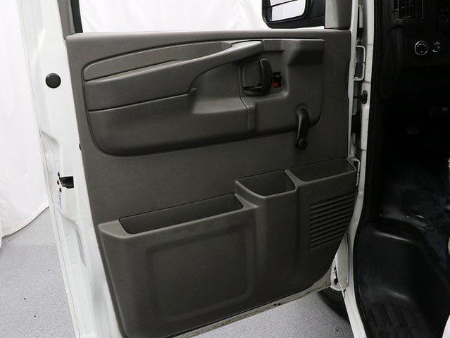 Photo of 2012 Summit White Chevrolet Express 1500
