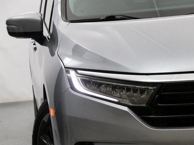 Photo of 2024 Lunar Silver Metallic Honda Odyssey