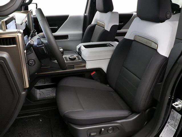 Photo of 2025 Void Black GMC HUMMER EV Pickup