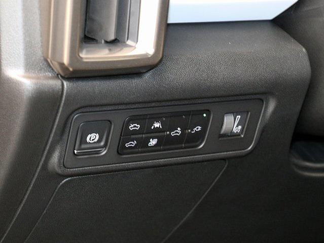Photo of 2025 Void Black GMC HUMMER EV Pickup