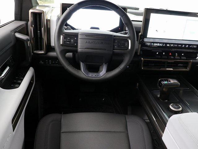 Photo of 2025 Void Black GMC HUMMER EV Pickup