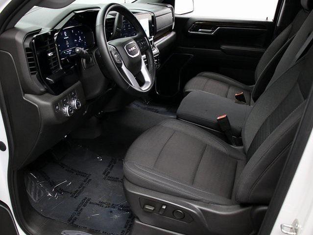 Photo of 2023 Summit White GMC Sierra 1500