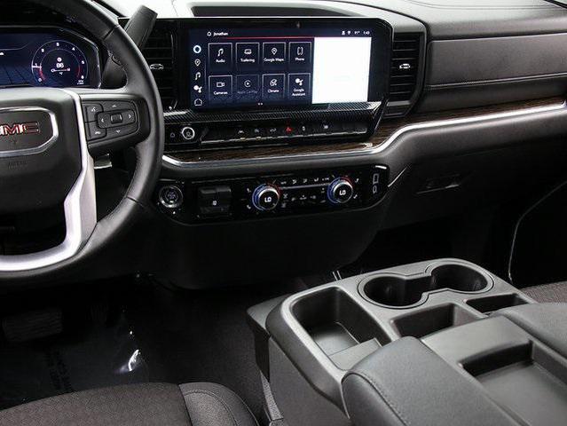 Photo of 2023 Summit White GMC Sierra 1500