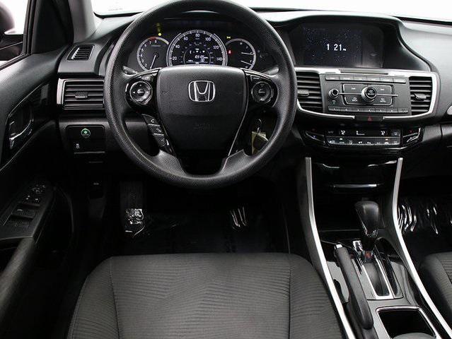 Photo of 2017 Crystal Black Pearl Honda Accord