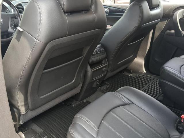 Photo of 2017 Quicksilver Metallic Buick Enclave