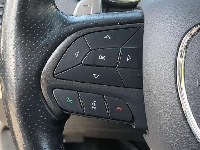 Photo of 2020 DB Black Clearcoat Dodge Durango