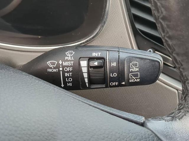 Photo of 2016 Frost White Pearl Hyundai Santa Fe Sport