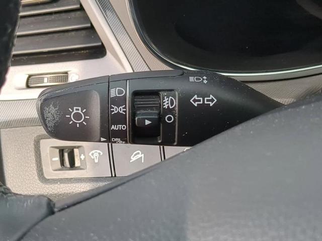 Photo of 2016 Frost White Pearl Hyundai Santa Fe Sport