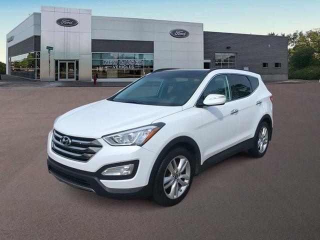 Photo of 2016 Frost White Pearl Hyundai Santa Fe Sport