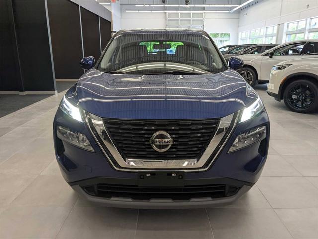 Photo of 2021 Caspian Blue Metallic Nissan Rogue