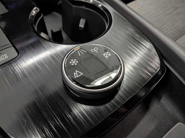 Photo of 2021 Caspian Blue Metallic Nissan Rogue
