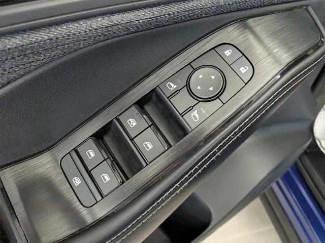 Photo of 2021 Caspian Blue Metallic Nissan Rogue