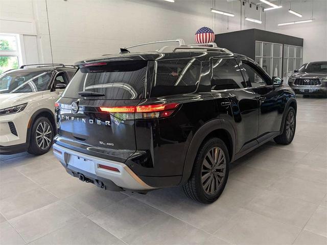 Photo of 2023 Super Black Nissan Pathfinder
