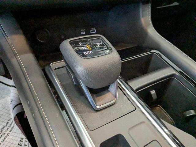 Photo of 2023 Super Black Nissan Pathfinder