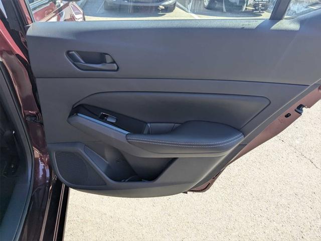 Photo of 2023 Garnet Pearl Metallic Nissan Altima