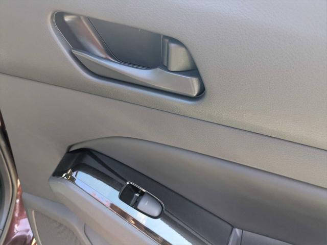 Photo of 2023 Garnet Pearl Metallic Nissan Altima