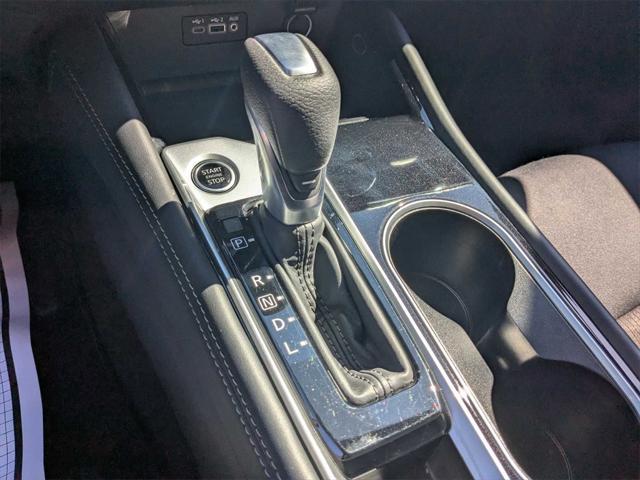 Photo of 2023 Garnet Pearl Metallic Nissan Altima
